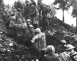 Truppe Italiane trincerate sull'Isonzo